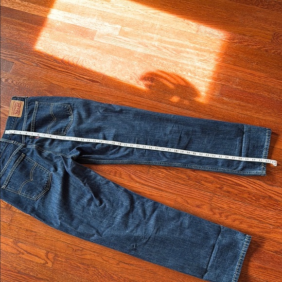 Levi’s Size 29 Low Pro Straight Jeans in a Dark Wash 100% Cotton - Picture 6 of 6